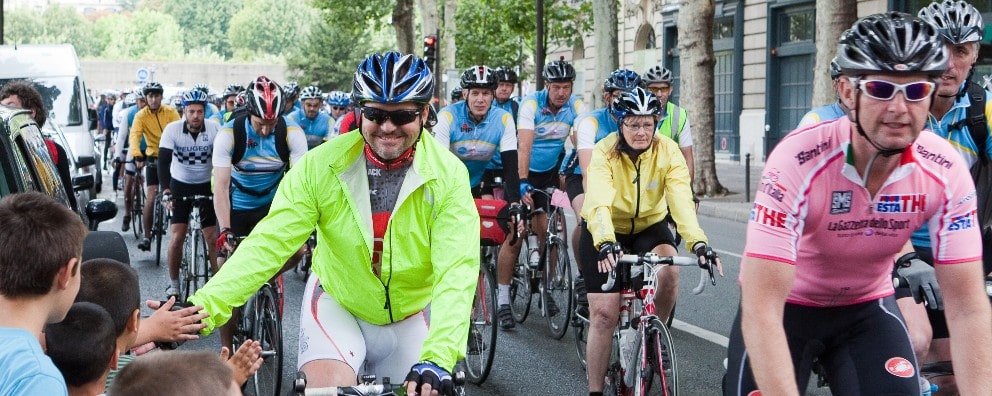Cyclists setting off in London